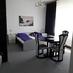 Apartman Retro Style