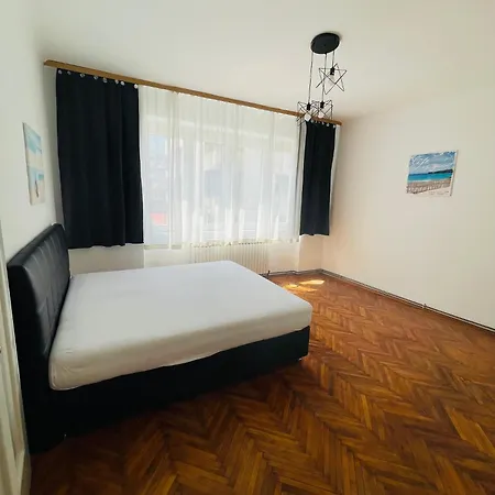 Retro Style Apartman *