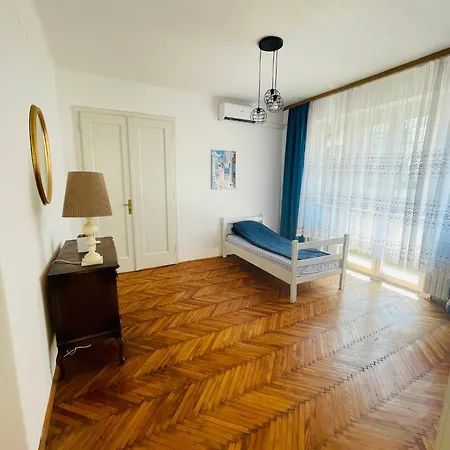 Retro Style