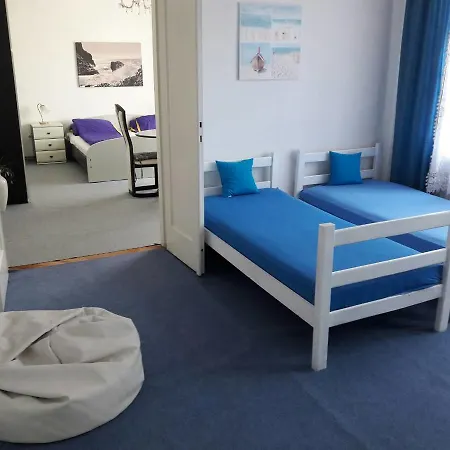 Retro Style Apartman